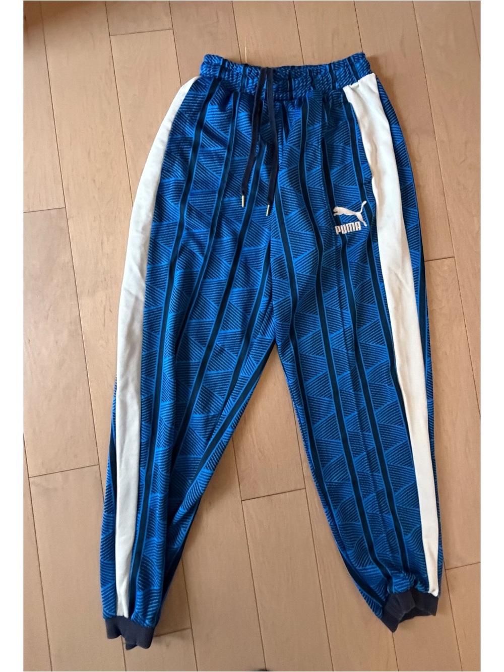 Puma select men’s track pants. Size XS.